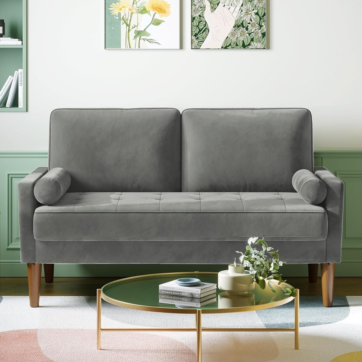 Test du canapé 2 places en velours Vesgantti gris