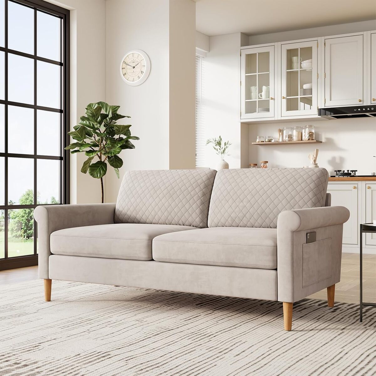Test : canapé Vesgantti 2 places en velours beige pour petit espace