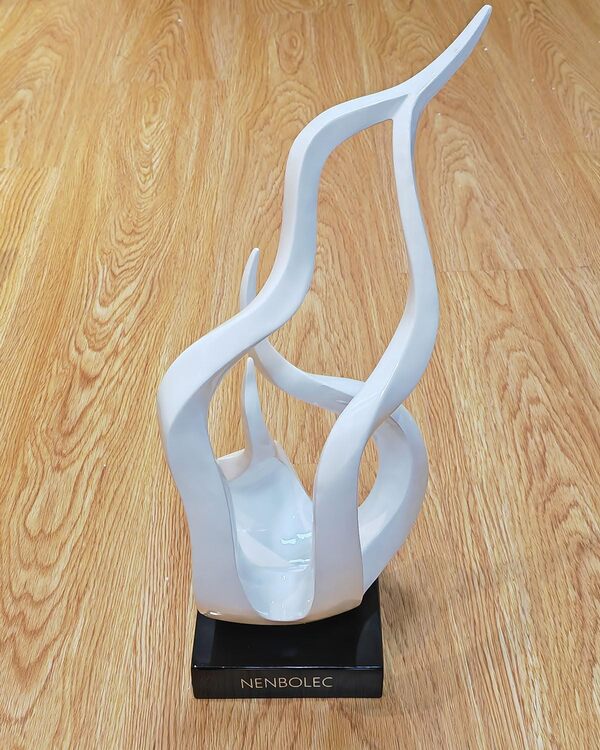 Modern Statue Décor Abstrait Figurine Cadeau Flamme Sacrée Sculpture Arts Maison Décoration Ornament Résine Blanc 42cm