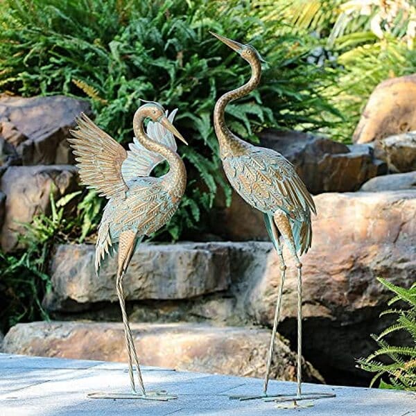 Découvrez notre avis complet sur la statue de jardin héron vintage Teresa's Collections : caractéristiques, avantages et conseils pour bien choisir votre décoration extérieure. 