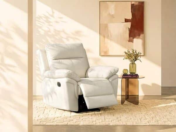 Découvrez notre avis détaillé sur le fauteuil relax Pakita en cuir de buffle ivoire: confort, design et qualité pour votre intérieur. 