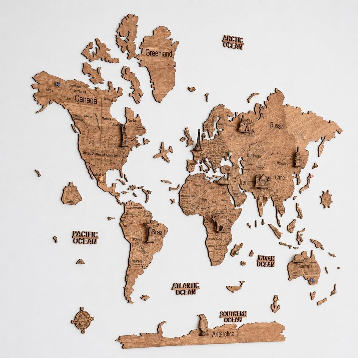 Avis Creatifwood carte du monde en bois : décoration murale élégante