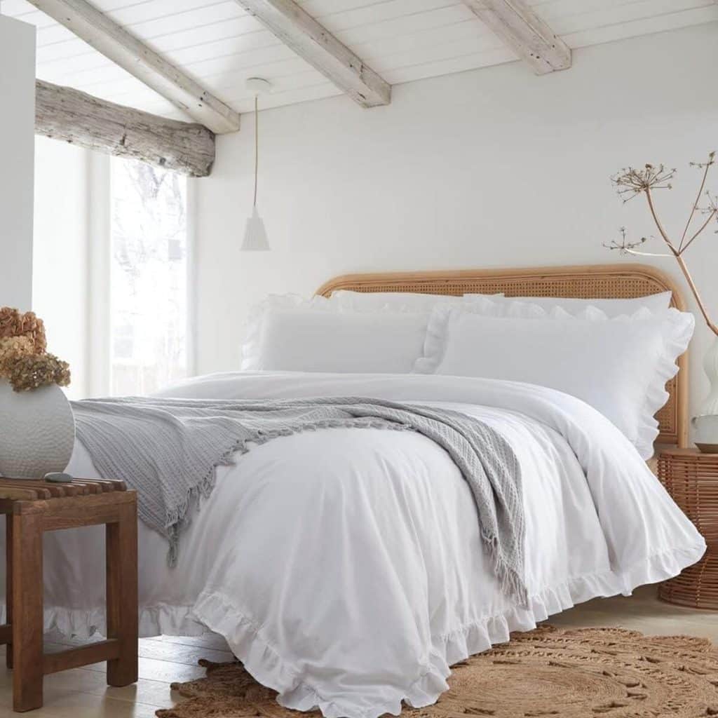 Avis sur la parure de lit Appletree Loft Cassia en coton blanc