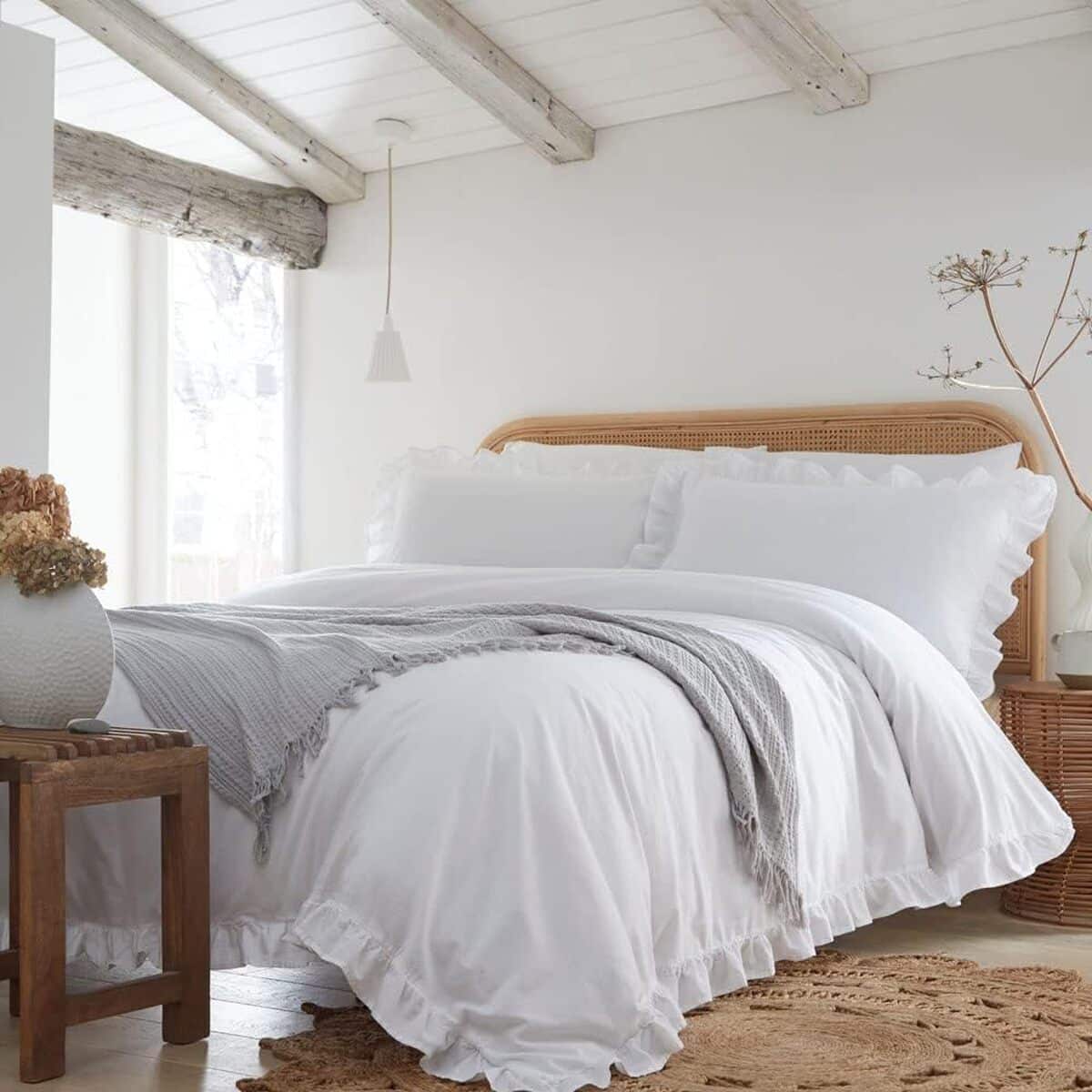 Avis sur la parure de lit Appletree Loft Cassia en coton blanc